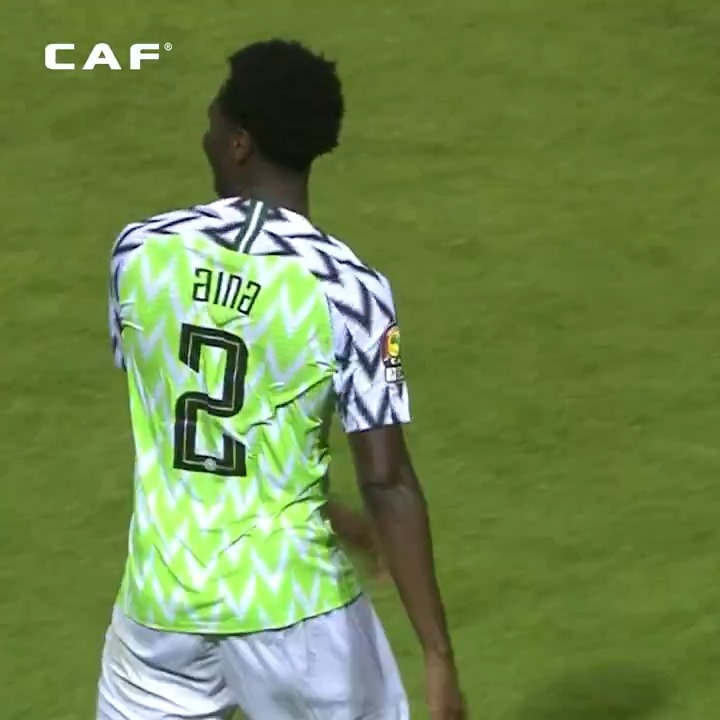 When football turns into art ft. Ola Aina. 🎶🇳🇬 #TotalEnergiesAFCON