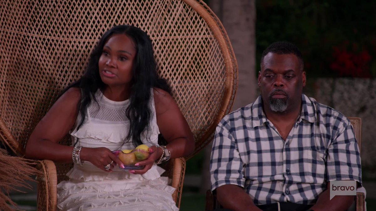 #Married2Med Season 11, Episode 12 SNEAK PEEK 2. All new, Sunday 9/8c on Bravo. (Source Bravo NBCUniversal)
