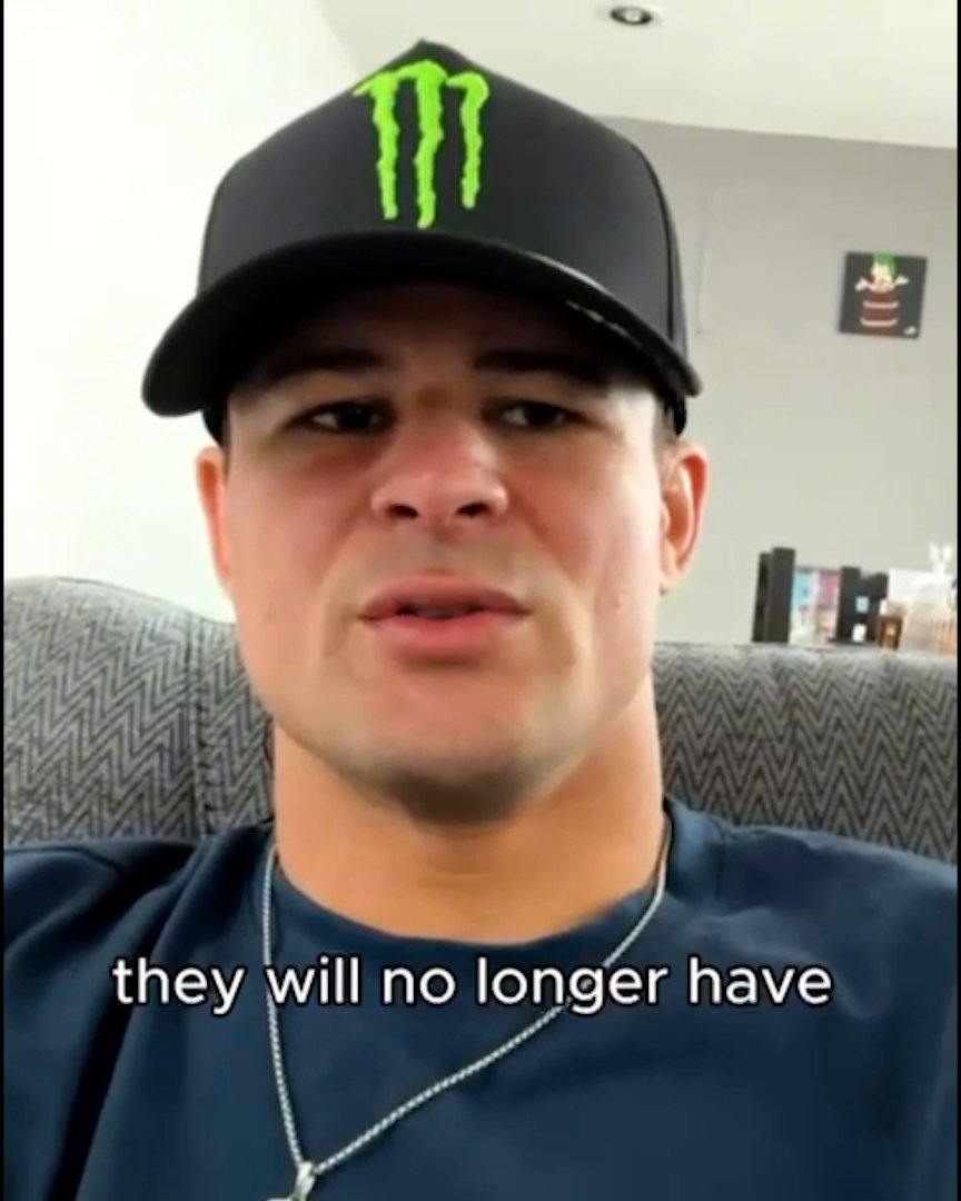Diego Lopes says that the UFC is no longer allowing champions to move up a weight class without vacating their title 🤔 "If you want to move up, you have to vacate your title. This is what the UFC has said to all champions." 🎥 ESPN MMA #UFC314
