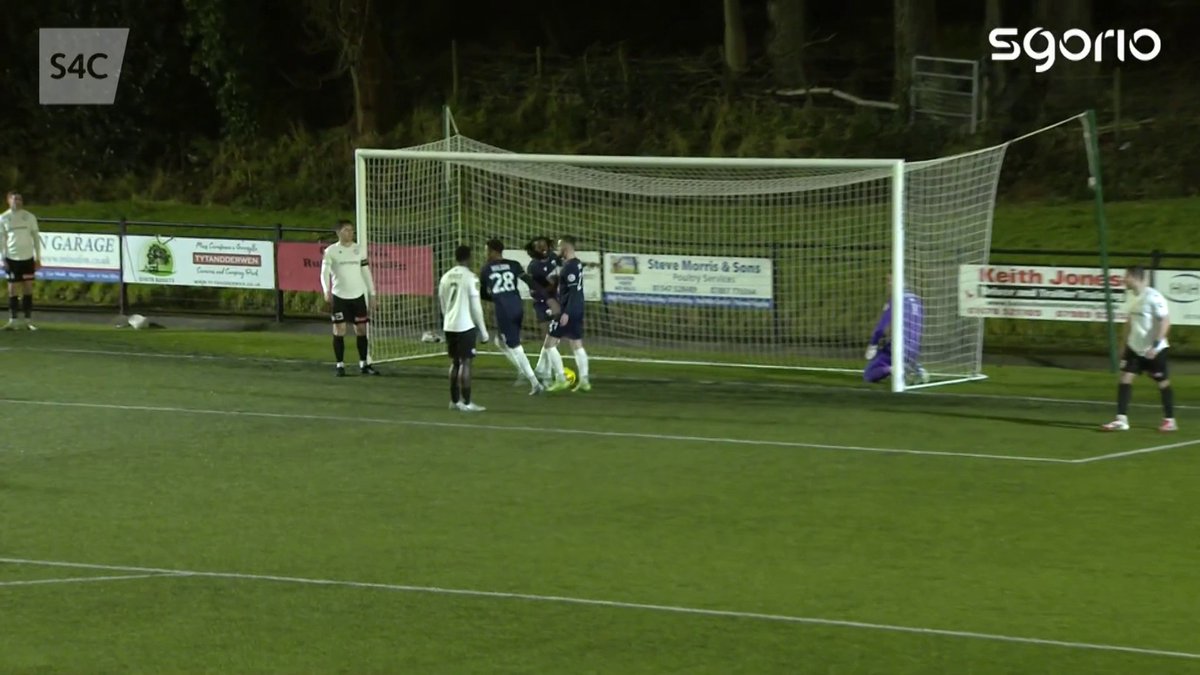 Leo Smith yn rhoi'r Seintiau ar y blaen ar ôl llai na 15 eiliad! The New Saints FC lead after less than 15 seconds 😮