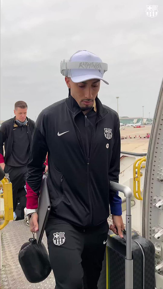 La colleja de Lewy a Ferran 😅😂