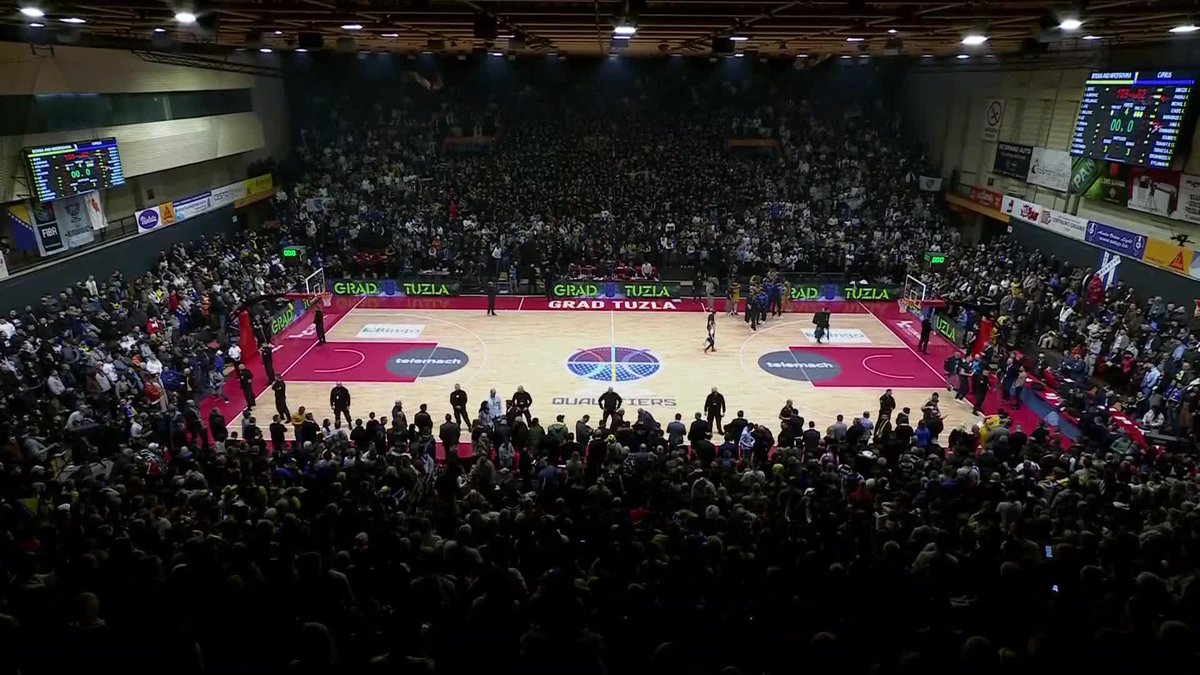Bosnia & Herzegovina's game has been over for 15 minutes. The entire arena is still full, hoping for France's win against Croatia to secure their qualification.