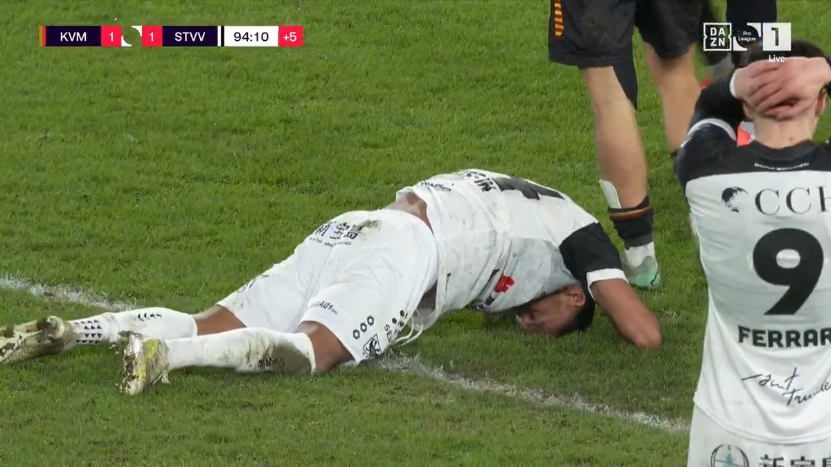 📏 | Loïc Lapoussin was maar een paar centimeters verwijderd van het winnende doelpunt voor STVV. 😧🤏 #KVMSTV