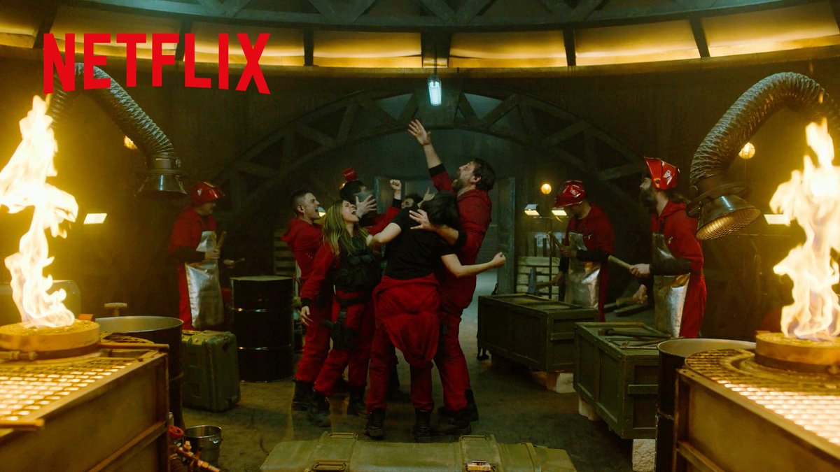 A cena da gangue cantando Bella Ciao como samba é uma das melhores de La Casa de Papel. Uma das melhores séries da Netflix!