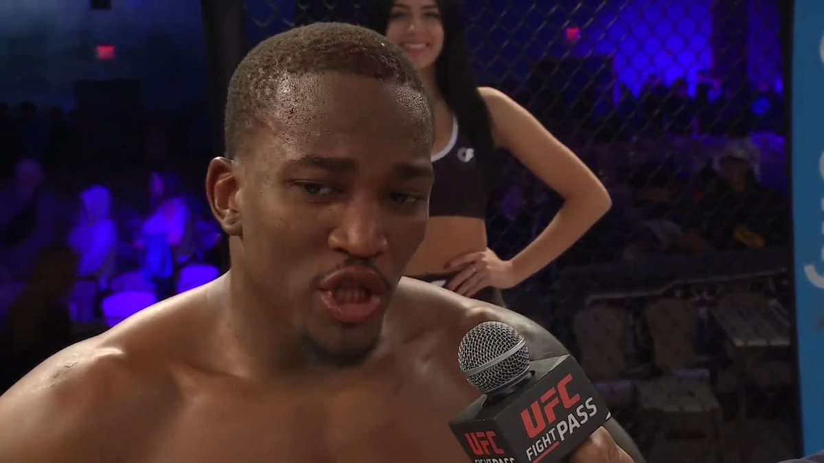 Undefeated Phumi Nkuta (9-0) did the GSP! 🗣️ #LFA202
