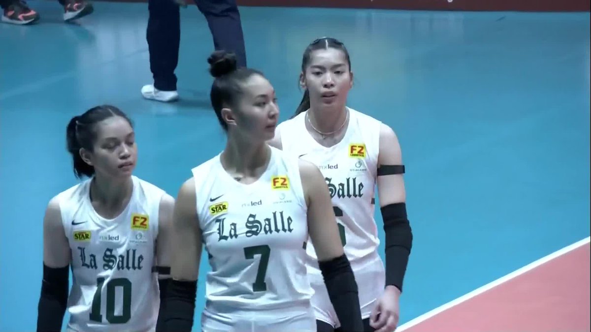 SOBRANG LEI-TINA 💁🏻♀️ Aleiah Malaluan makes her presence felt for the DLSU Lady Spikers as she showcases her strong firepower against the Adamson Lady Falcons in the first set of #UAAPSeason87 women's volleyball! #OneSports #UAAPSeason87 #StrongerBetterTogether #LegendsStartHere