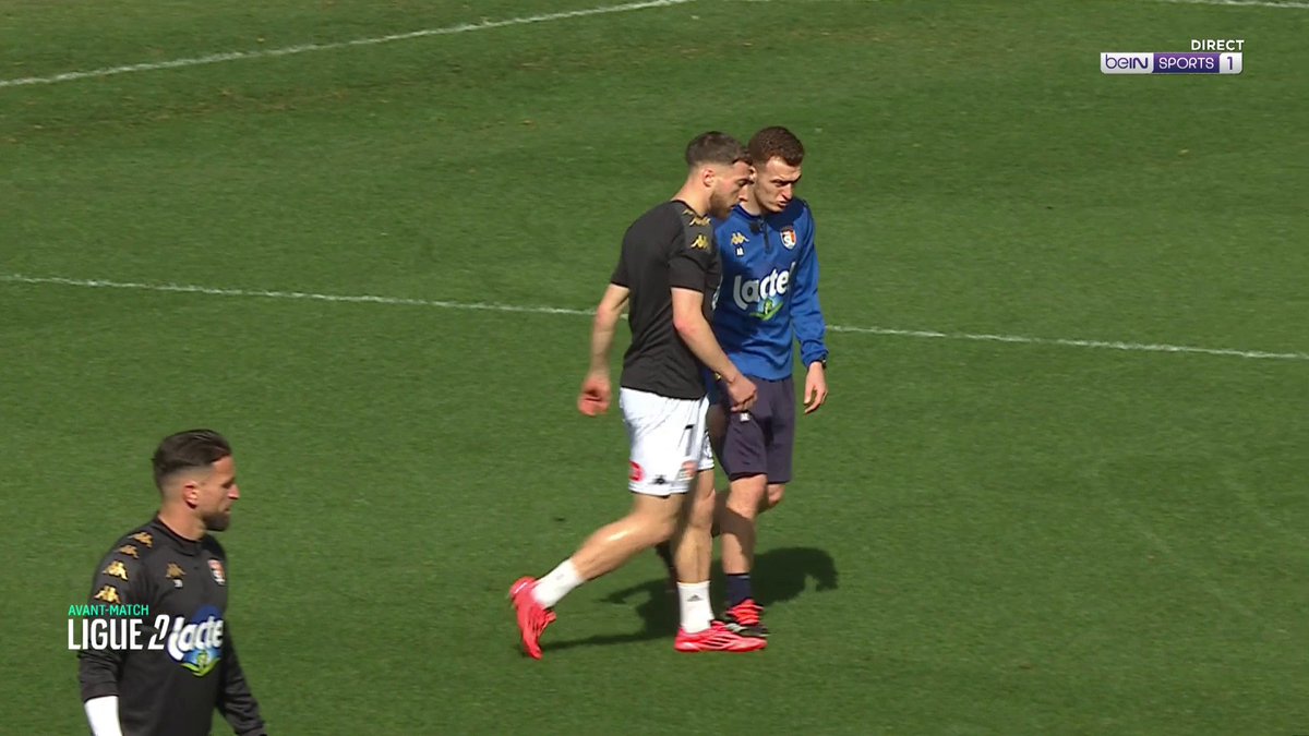 [📺LIVE] ⚽️ #Ligue2BKT 👀 Au cœur de l'échauffement du Stade Lavallois avec le préparateur physique Antoine Roussel ! #beINLIGUE2 #FCLLAVAL