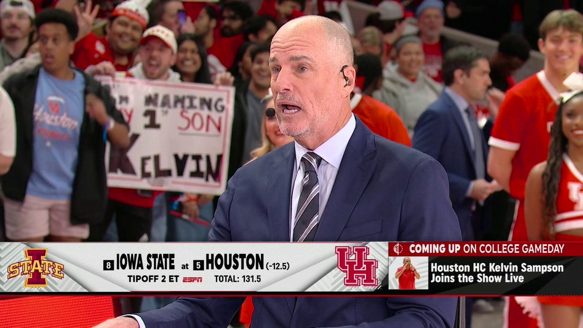 .Jay Bilas says that the Houston Cougars are a "national championship quality team." 😯