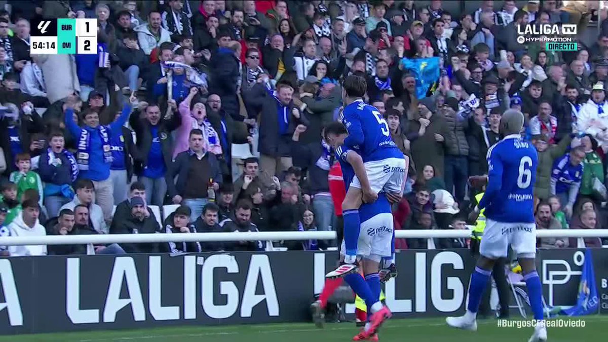 Gente del Real Oviedo, no estáis soñando 🔥🔥🔥 SOIS LÍDERES DE #LALIGAHYPERMOTION