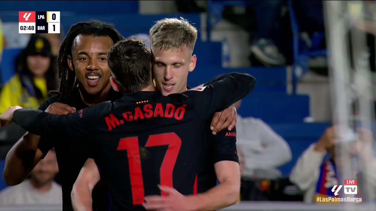 What a goal by Dani Olmo 👏 Quick feet and a top quality finish by the Barcelona player to open the scoring 🔥