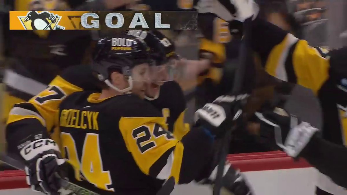 SID 🐧 He ties this game up 2-2! 📺: ABC &amp; ESPN+ ➡️