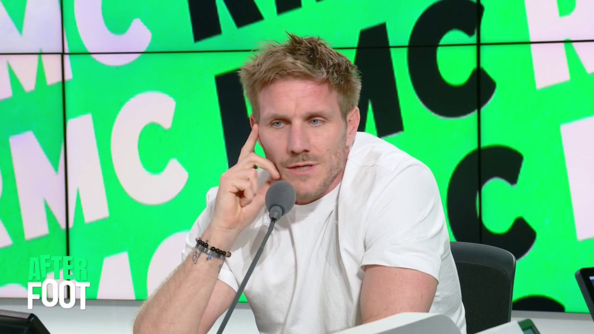 🎙️ damien perquis24 s'interroge sur le choix de l'arbitre de la rencontre AJA-OM. "Pourquoi avoir mis Stinat sur ce match-là avec toutes les histoires qu'il y a eu autour de lui ?"