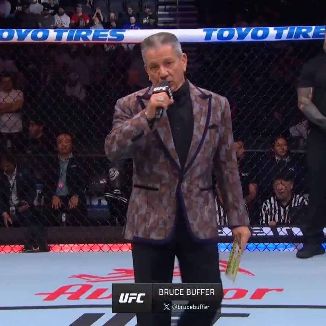 IT'S ABOUT THAT TIME 🗣 #UFCSeattle | @BruceBuffer
