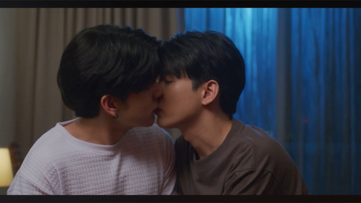 THAILAND | Studio Wabi Sabi Unveils #FoureverYouProject: #LatelyItsWinterSeason Official Pilot Suer (Pie Saranvut) has had a crush on his friend, Nao (Golf Pasatorn), for six years. When he finally confesses, will their relationship take a new turn? Is it worth the risk? Watch its full pilot here: