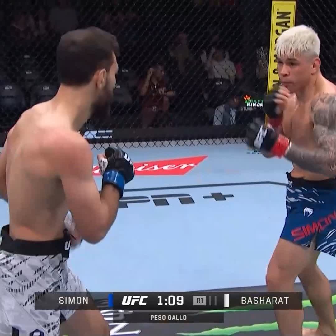 🤯🤯🤯 QUESTAPASANDAAAAAAAA!!!??? #UFCSeattle