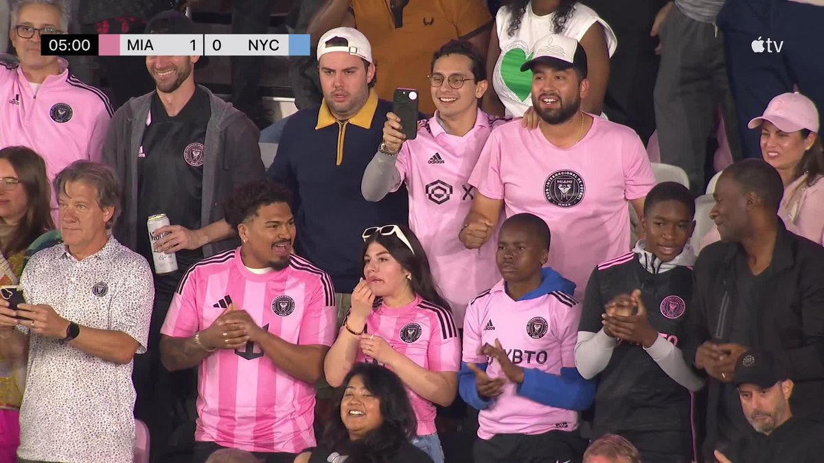 Messi's first league assist of 2025 🎁 (via Major League Soccer)