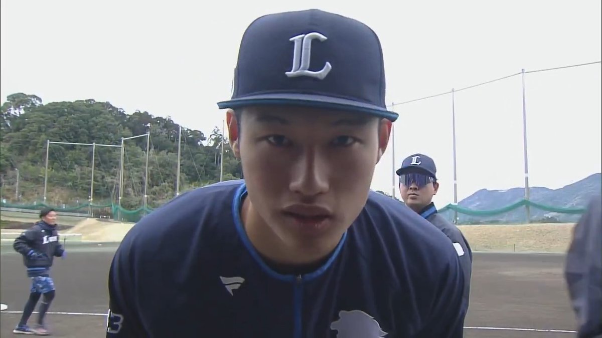 羽田式恋ダンスですか🤣⁉️ #羽田慎之介 投手 #seibulions #南郷春季キャンプ 👇ライブ配信はこちら