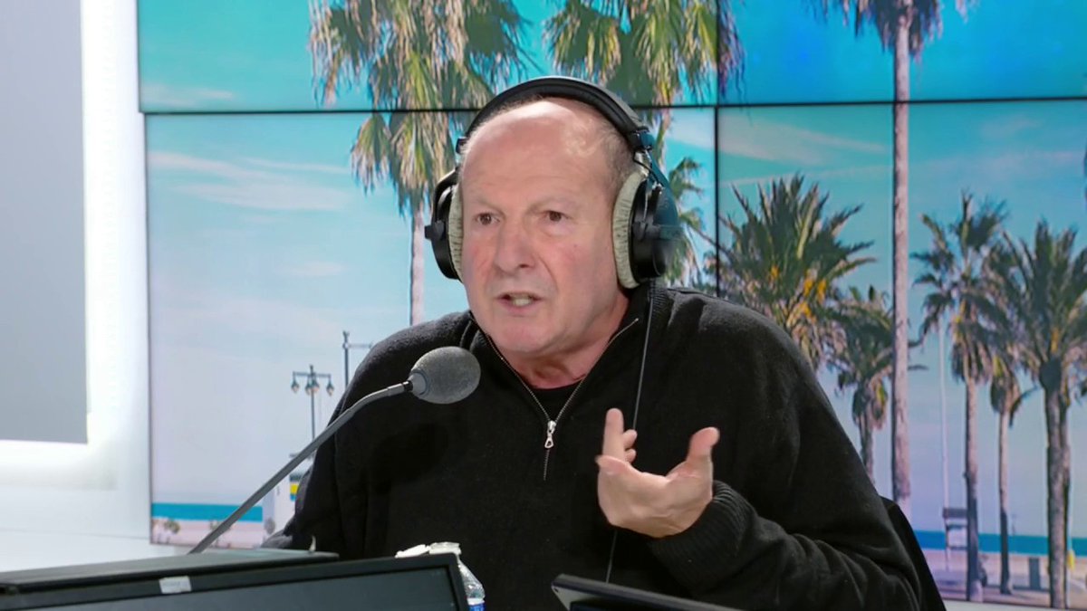 🗣💬 "Je suis surpris. Quelqu'un qui proteste contre les arbitres, on doit déjà là mettre un coup de marteau. On est en plein dérapage." Coach Rolland Courbis est interloqué par la sortie explosive du président de l'OM Pablo Longoria sur l'arbitrage en Ligue 1.
