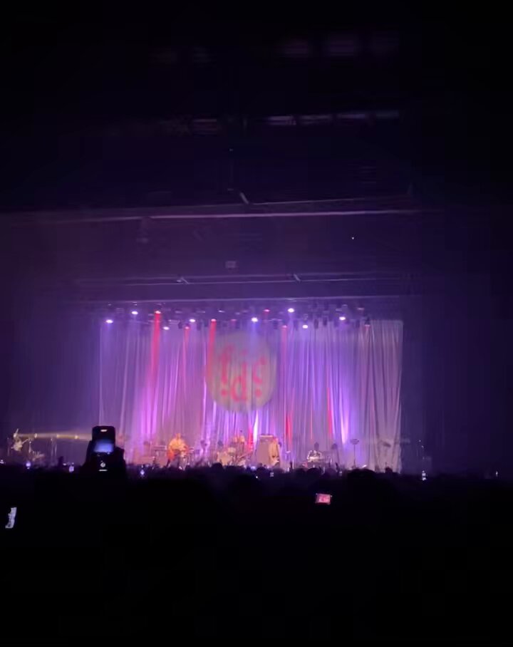 フォンテインズ、「It's Amazing To Be Young」を東京で世界初披露してくれた！！