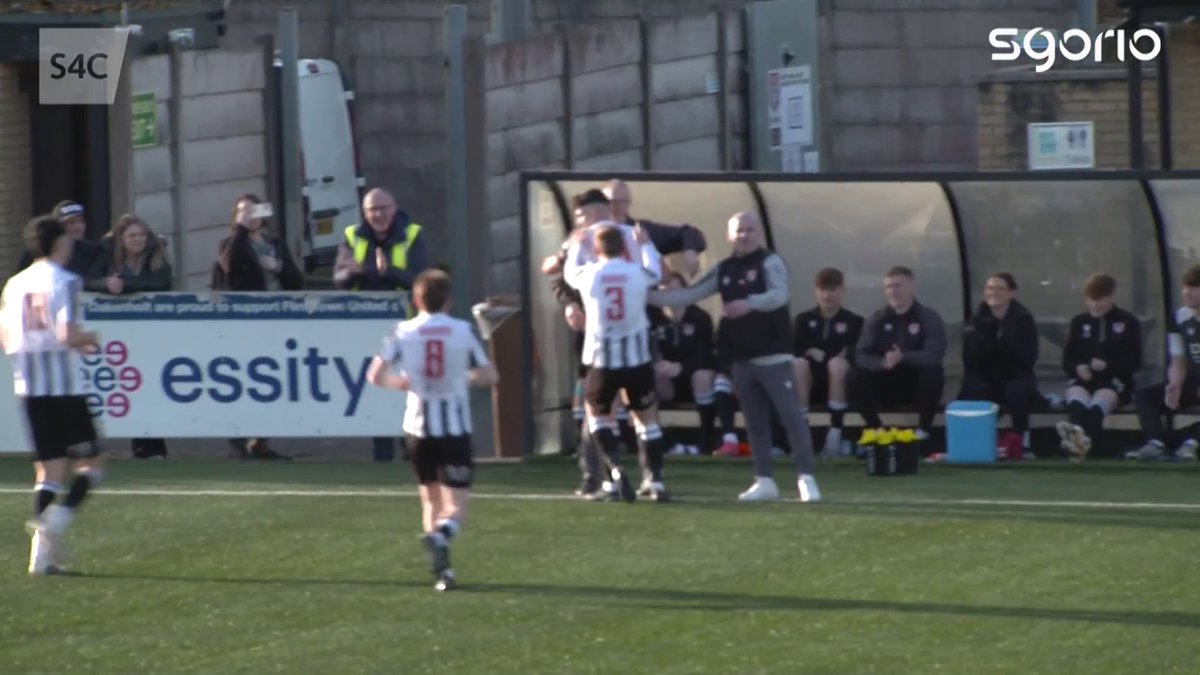 A hat-trick from a centre-back 😳 👏 Harry Owen Flint Town United FC ⚫️⚪️ | #JDCymruPremier