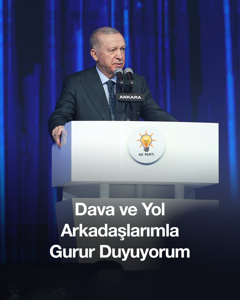 Sevdası, aşkı, coşkusu ve samimiyetiyle kongre salonumuzu bir bayram yerine çeviren tüm dava ve yol arkadaşlarımla gurur duyuyorum... 🇹🇷