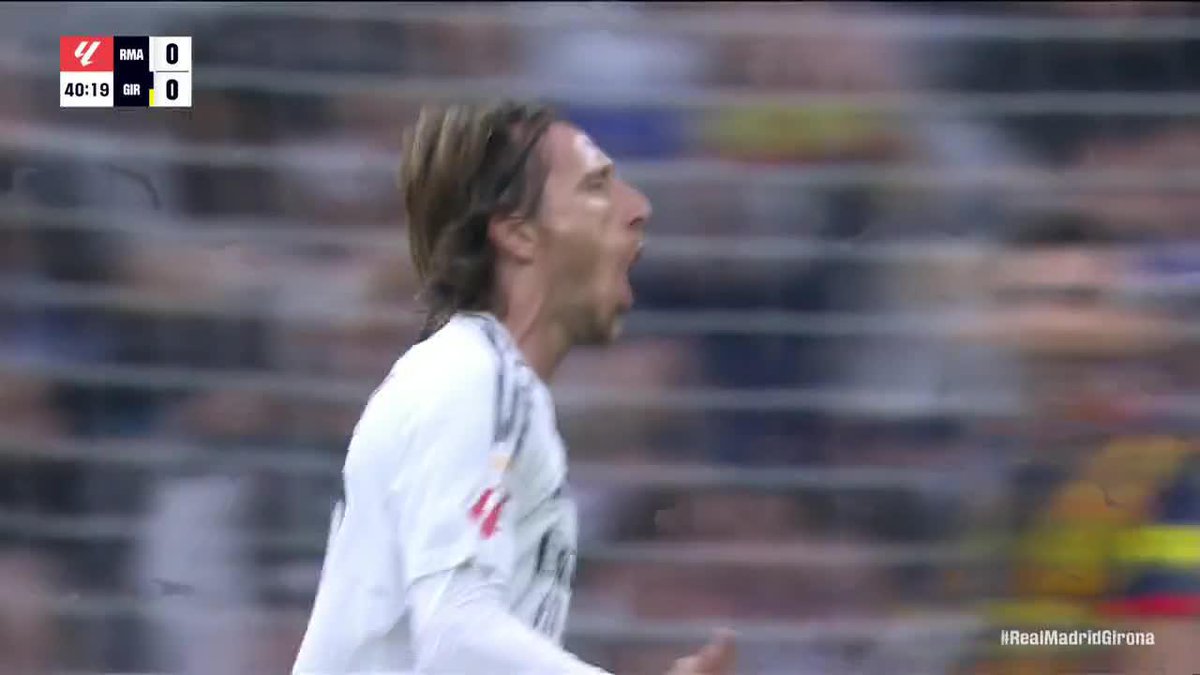 ¡PERO QUÉ GOLAZO DE LUKA MODRIC!😍⚽👏 El capitán le da el primero al Real Madrid. 🇭🇷🔥
