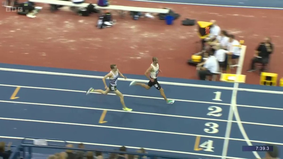 Unstoppable! This is the moment George Mills broke the UK Indoor Championship record in the 3000m 🏃‍♂️🥇 #BBCAthletics