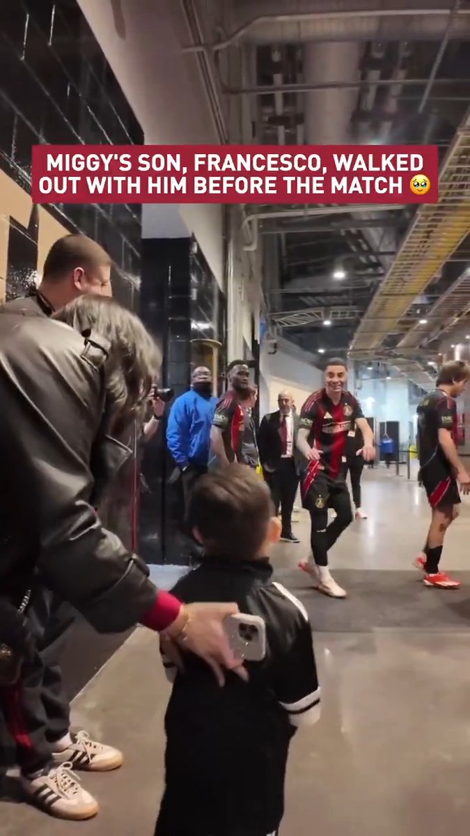 Welcome to Atlanta, Francesco 🥹 Your dad can tell you, it is always this loud 😅❤️