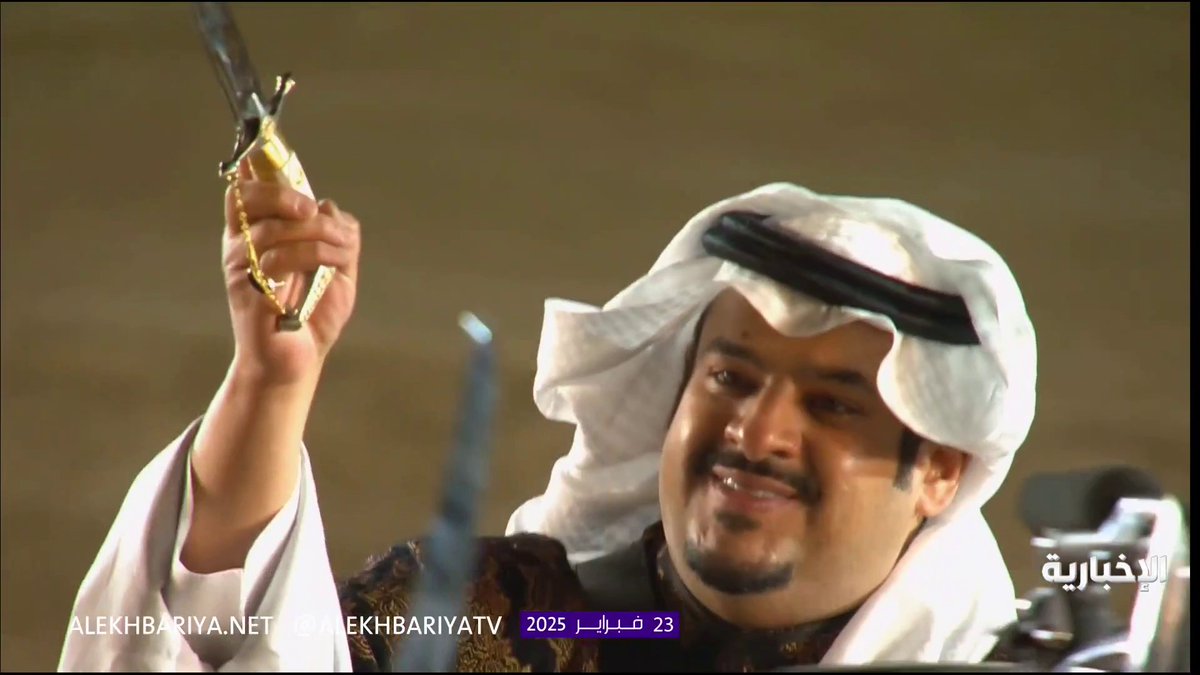 نجد شامت لأبو تركي وأخذها شيخنا.. أصوات الفخر ولعب بالسيوف.. في احتفالات الهيئة الملكية وإمارة منطقة الرياض #الإخبارية | #يوم_التأسيس