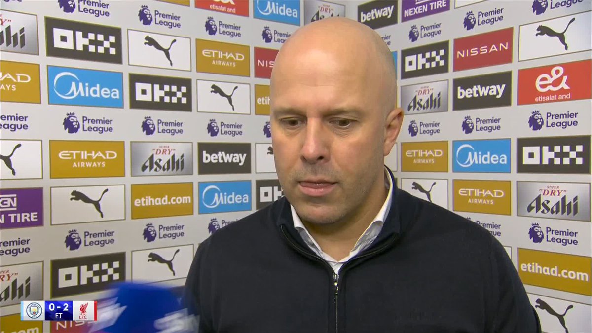 "Someone came up with a great plan!" 🤝 Arne Slot breaks down the set piece that helped Liverpool win the match 🗣️