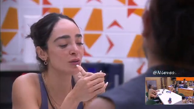 Mane dice que está perdiendo a Dania y a Luca, siente la energía de ella en él. #LCDLFAllStars