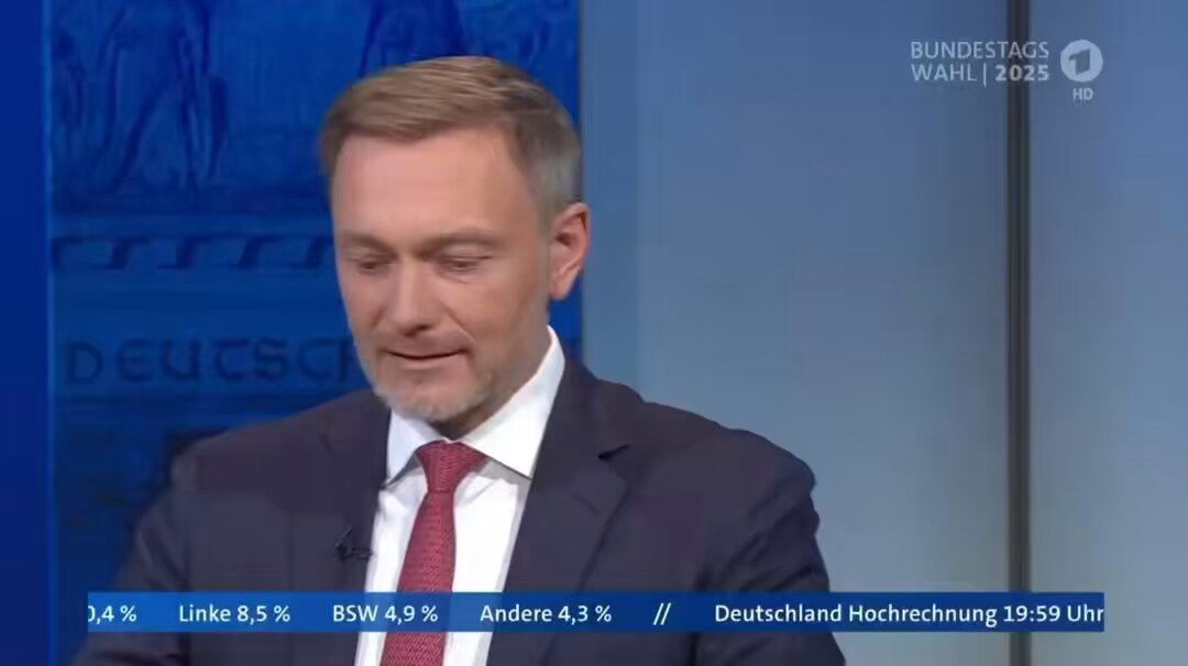 Lindner kündigt seinen Rücktritt an. Heute ist ein schwarzer Tag für den Liberalismus in diesem Land. #Bundestagswahl2025
