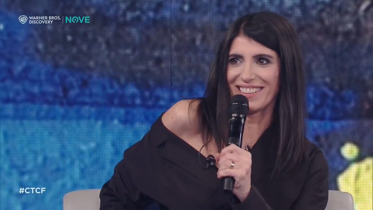 "Tornerai a X Factor?" "Se mi chiamano mi sa di sì, ma ancora non mi hanno chiamato..." giorgia 🤷🏻‍♀️ a #CTCF