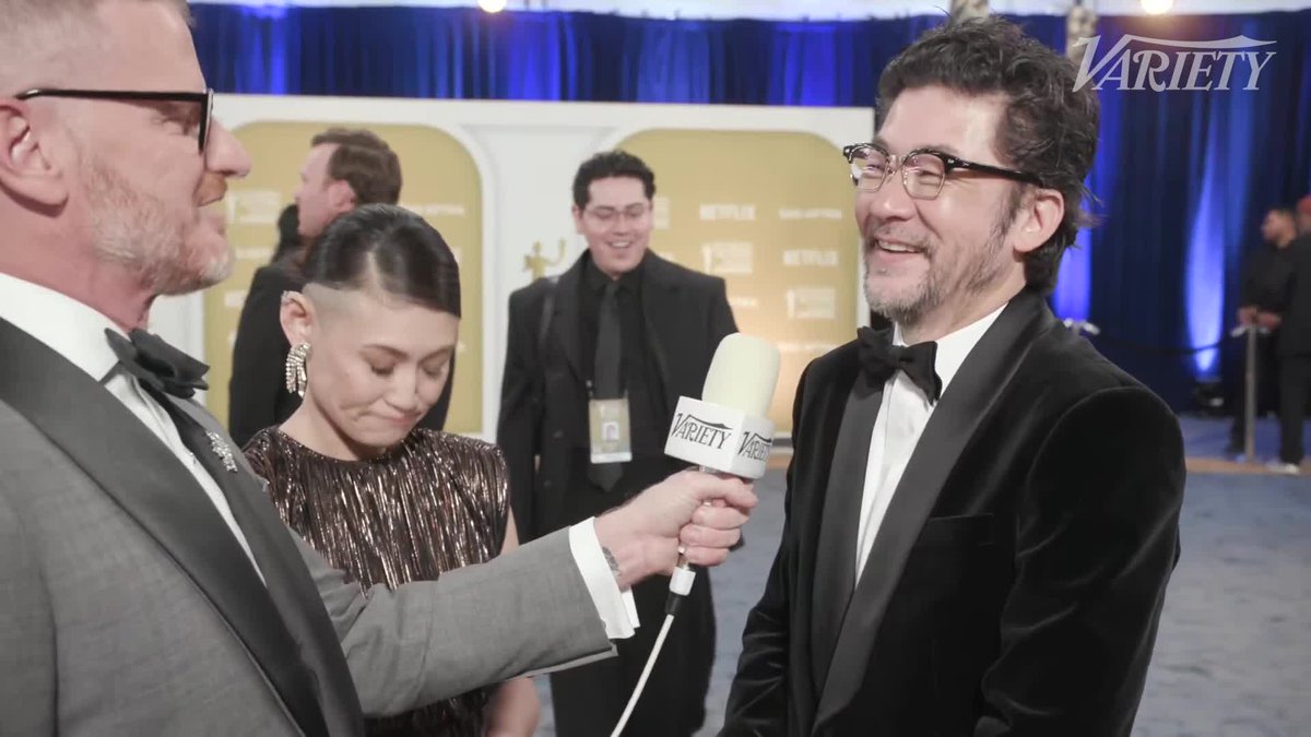"Shōgun" star Tadanobu Asano says he just got to meet Gary Oldman at the #SAGAwards.