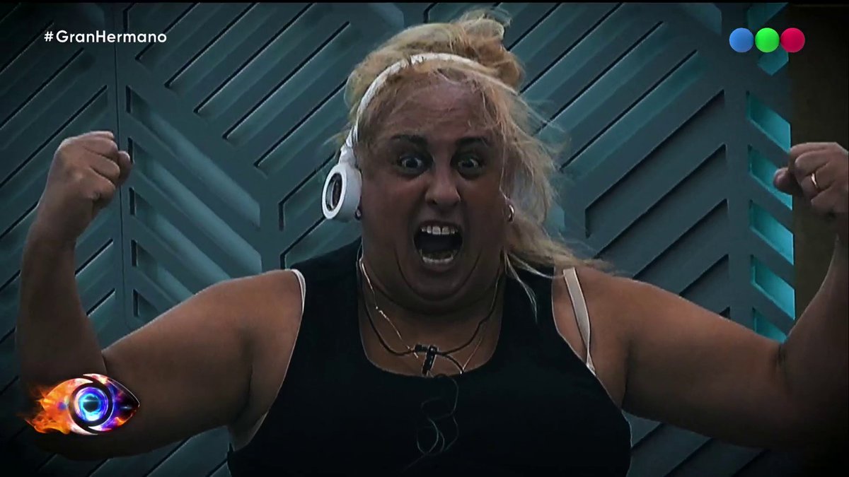 Un tremendo tape sobre la estadía de Selva en la casa 🎬 👁 Mirá #GranHermano en y espiá la casa GRATIS las 24 horas por DIRECTV LatinAmerica DGO