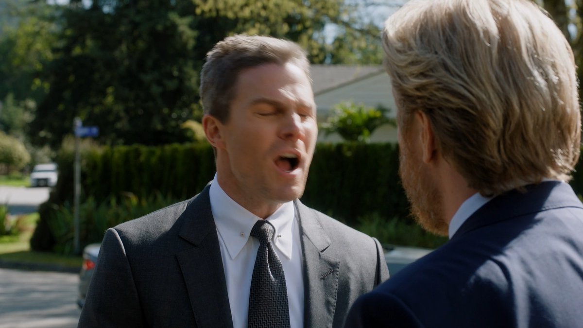 The lion and the flea. 👀 Watch #SuitsLA RIGHT NOW on NBC Entertainment.