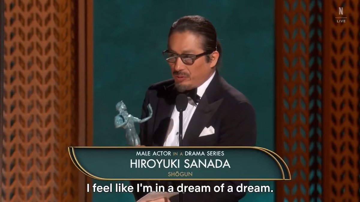 Hiroyuki Sanada accepts the SAG Award for Best Actor in a Drama Series.
