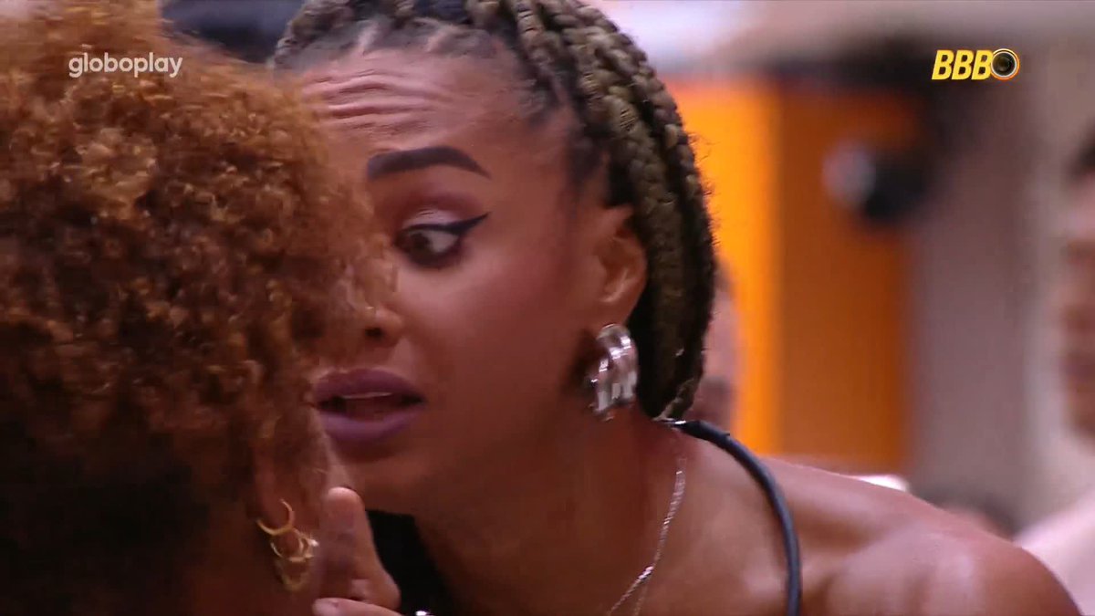 Infelizmente, o pós-BBB da Camila vai ser o pior da história A Karol Conká teve a maior rejeição, mas ela já era rica, famosa e tinha fãs A Camila é pobre, suburbana e não vai ter nem seguidores suficientes pra fazer publi com essa edição flopada #BBBB25
