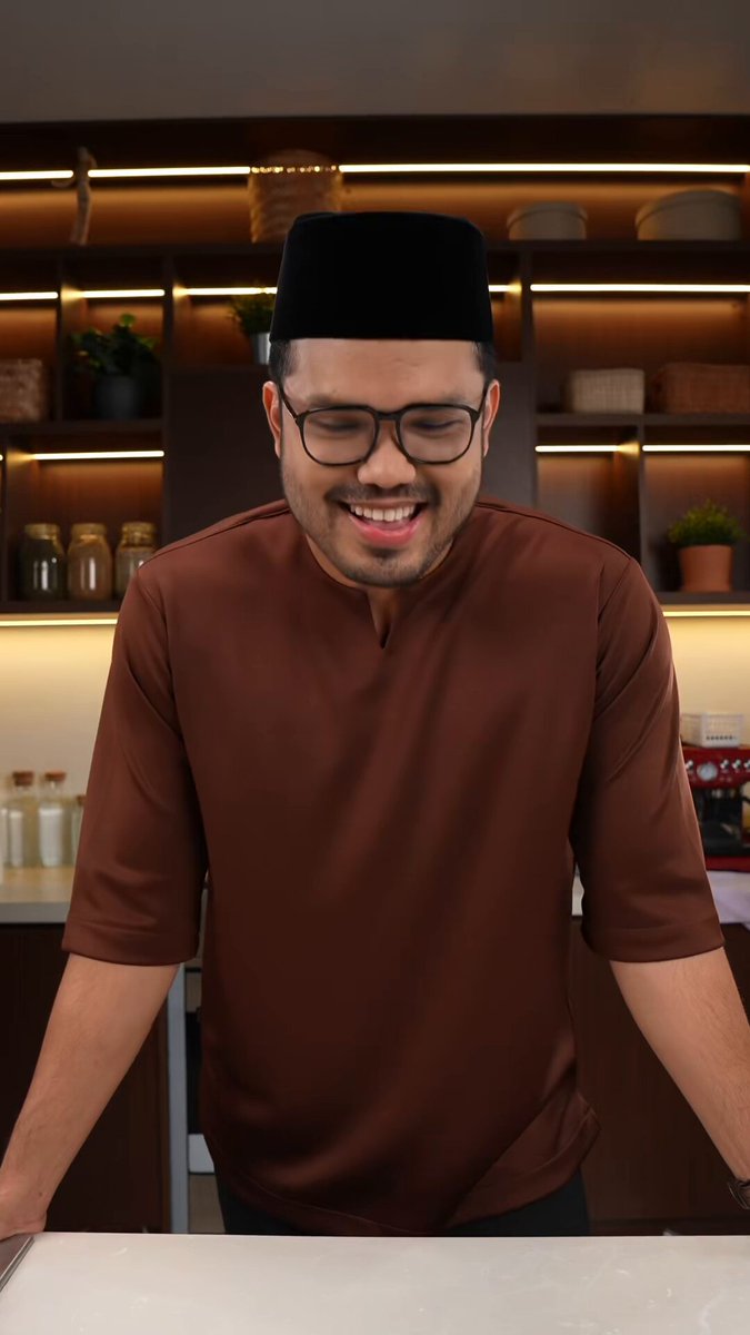 Hey what’s up guyssss. Weekend ni kita akan start berpuasa dan tahun ni KA sediakan 30 Hari 60 Resipi, Livestream Bazar Ramadan dan 8 episod Oman travel series. Selamat datang ke tahun ke-lapan 😁🌙