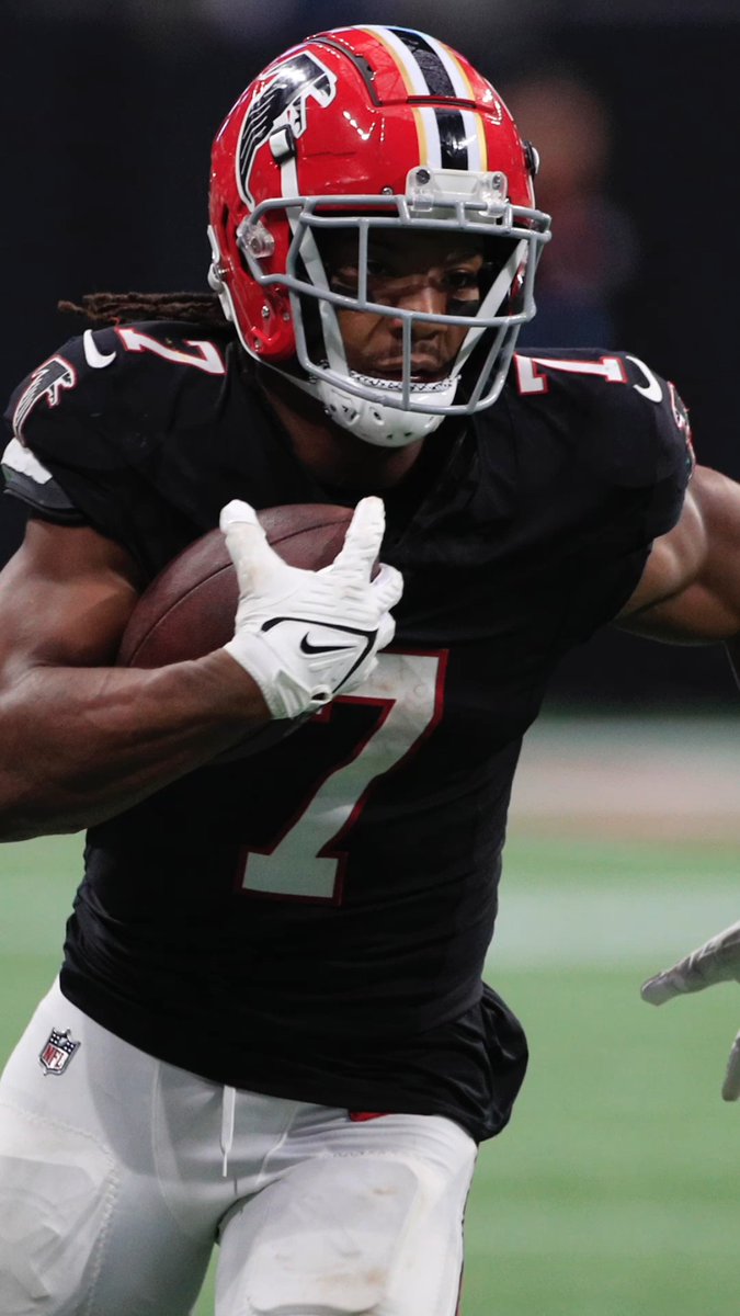 Who would you rather have as your RB1? Bijan or Gibbs?