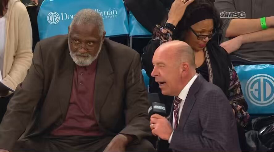 Al Trautwig: “Got a message for Clyde?” Willis Reed: “I’ll catch up with him while I’m in town…I wanna see if he’s got any new suits” Al: “He’s got new everything” Willis: “😆 That’s my man. I love him” RIP Willis and now Al