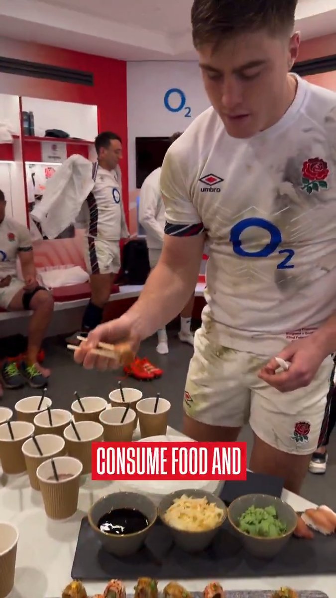 What do rugby players eat after a game? 🍱🍗 @o2 | #WearTheRose
