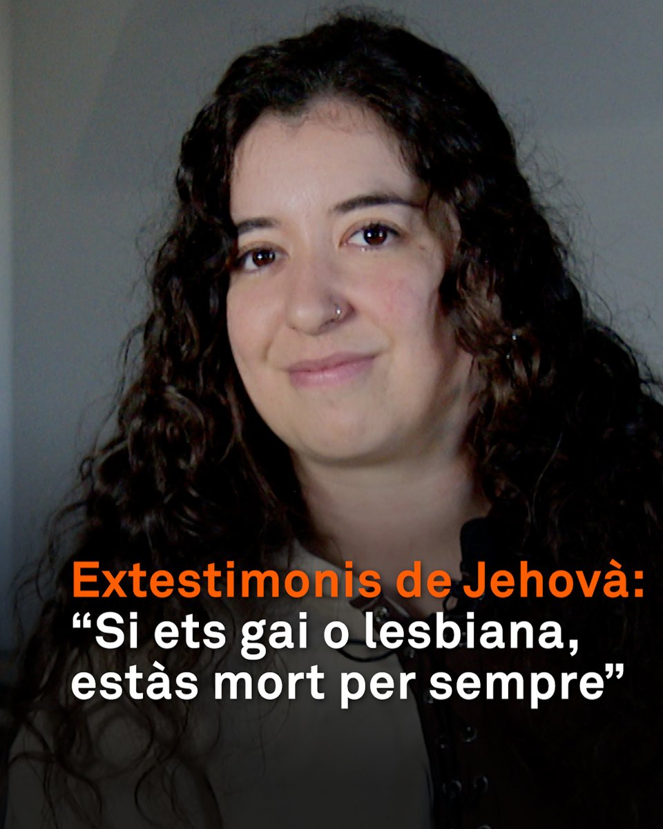 "Si ets lesbiana o gai, estàs mort per sempre." Eren testimonis de Jehovà i els van expulsar perquè no encaixaven en el seu model de família. Han perdut el contacte amb familiars, amics i amb tot l'entorn que tenien. "Et quedes totalment sol"
