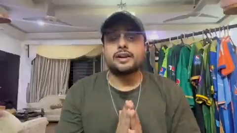 🚨 PAKISTAN CRICKETERS ARE NOT ROLE MODELS OR SUPERSTARS Choose doctors, engineers, teachers and social workers as your role models. Stop idolizing Pakistan cricketers, they are taking huge amount of money and underperforming 🇵🇰💔 Watch full video 👇🏽