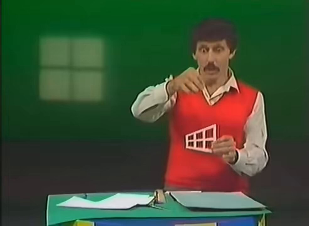 This illusion is called Ames window and it appears to be rectangular window but is, in fact, a trapezoid. Watch this with sound 🔈 mind-boggling even when you know how it works! 🤯