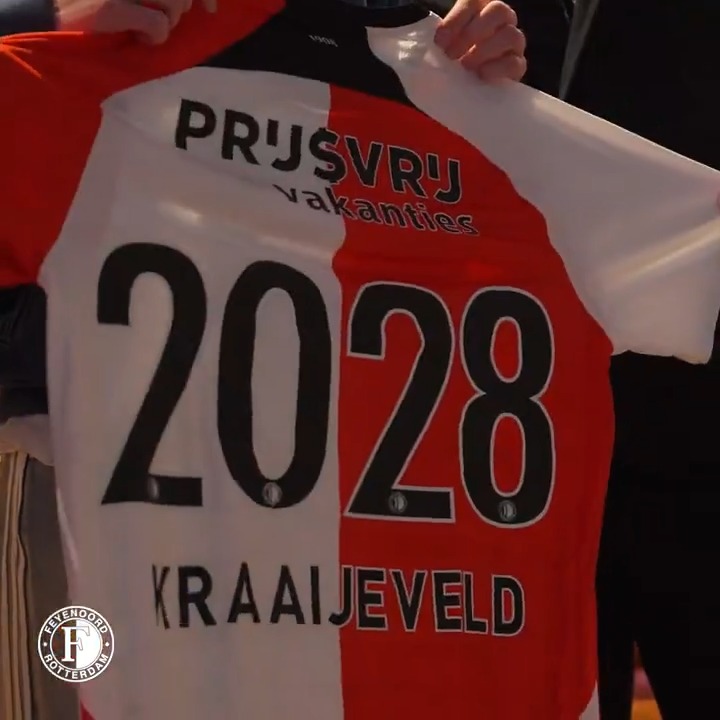 𝐓𝐡𝐢𝐣𝐬 𝐊𝐫𝐚𝐚𝐢𝐣𝐞𝐯𝐞𝐥𝐝 ↝ 𝟐𝟎𝟐𝟖 ✍ ‘Feyenoord voelt als mijn tweede huis’ #FeyenoordAcademy