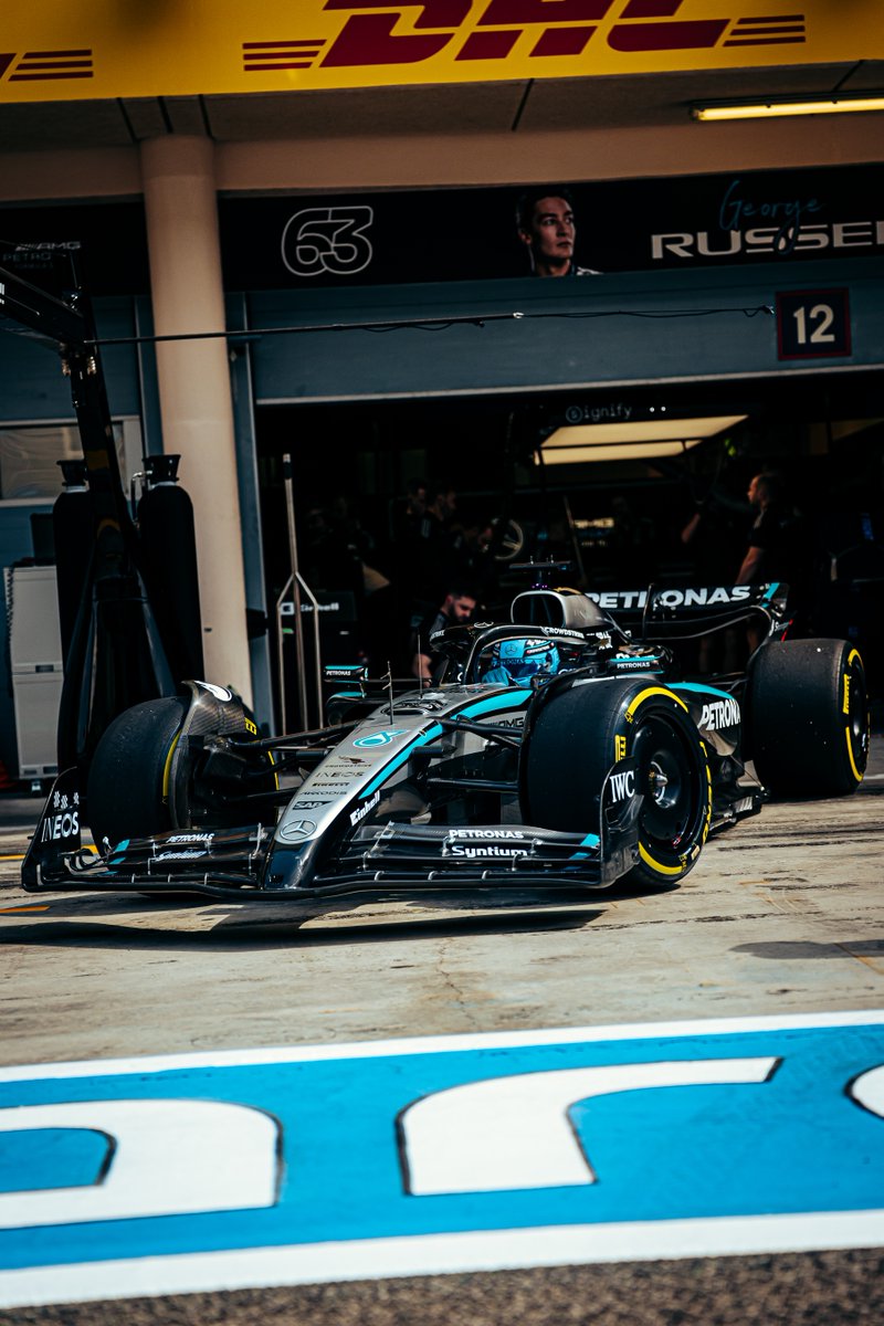 The W16 hits the track for the first time😍
