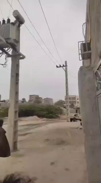 🚨عاجل جيش العدل المعارض يهاجم مراكز الحرس الثوري 🇮🇷 الايراني في چابهار - بلوشستان وانباء عن قتلى العشرات من الحرس الثوري 🔥 #ايران