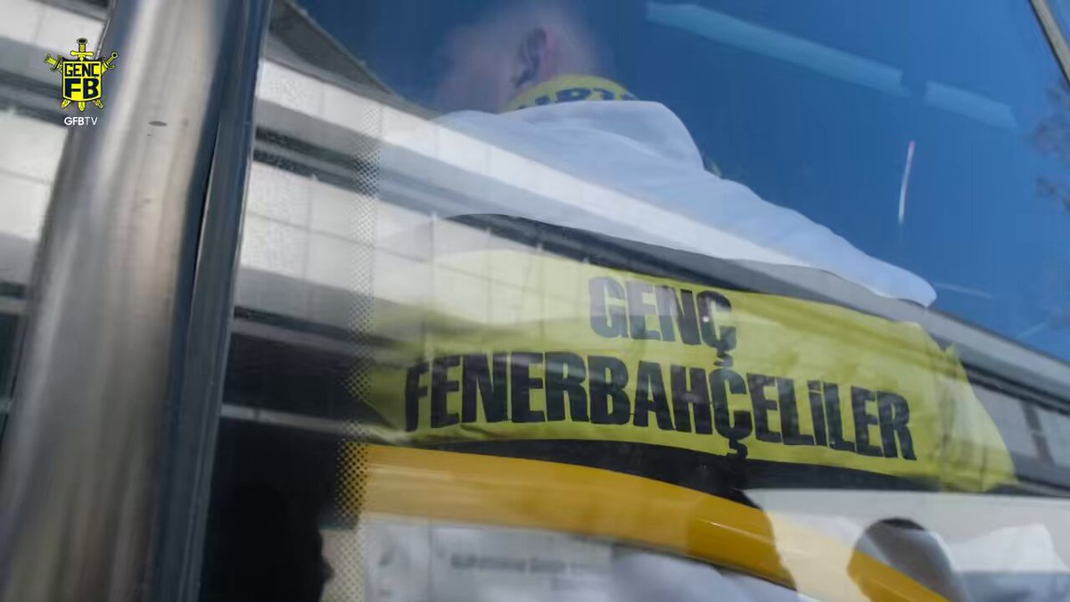 SAMİYEN'DEN, FENERBAHÇE TRİBÜNÜ GEÇTİ! Cümle alemi susturan, yine ve yeniden ders veren Fenerbahçe deplasman tribününün öyküsü şimdi Genç Fenerbahçeliler YouTube kanalımızda! 📌