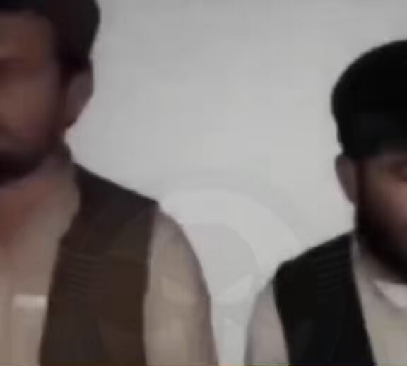 نواسه‌های سربلند احمدشاه ملتانی در قندهار در حال لواطت با یک جوان که وی هم از قندهار هستند گیر آمده و یکبار دیگر میراث احمدشاه ملتانی را با نادر افشار زنده ساختند🤭🤭